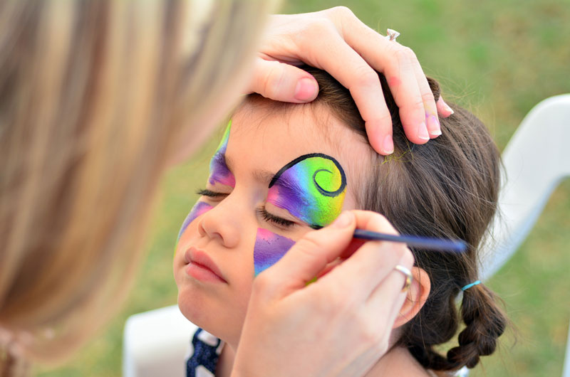 Ballon And Face Painting