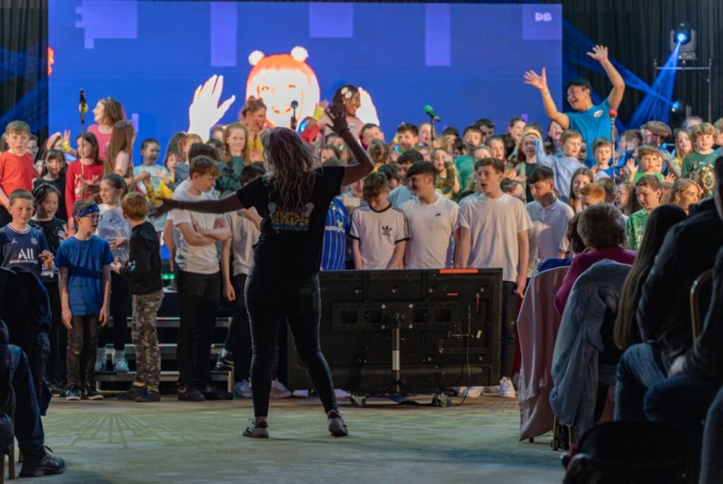 https://partykidzproductions.ie/wp-content/uploads/2025/05/5821306765449481655-1.jpg