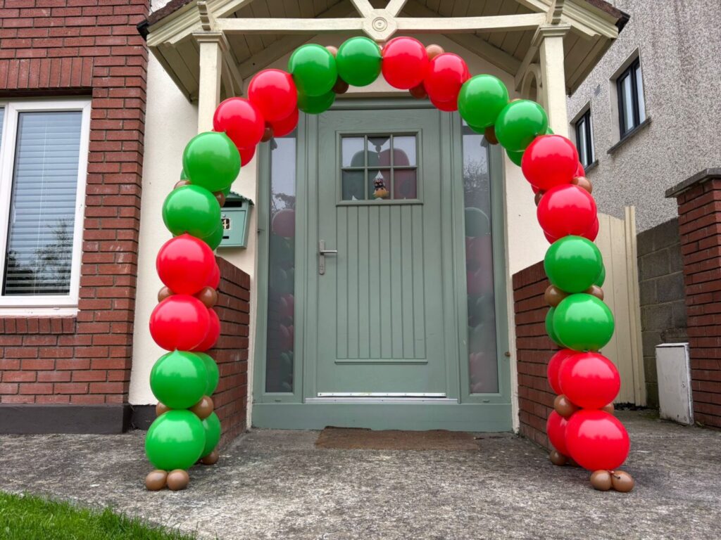 Festive Arch 2